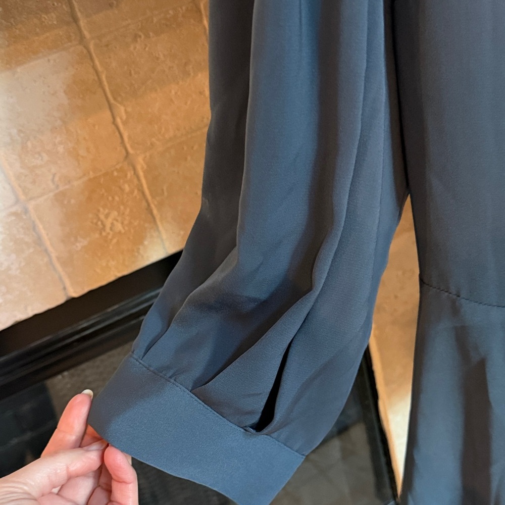 City Chic gunmetal charcoal gray wrap top with tie waist SZ 18 - Picture 2 of 6